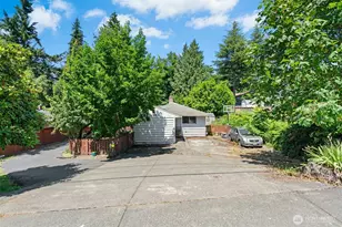 7218 NE 155th St, Kenmore, WA 98028 - Photo 2