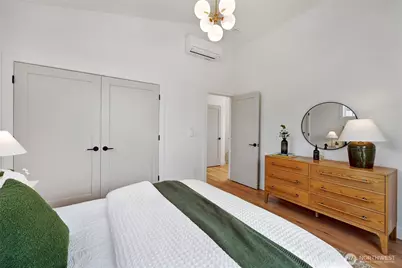 8738 13th Avenue NW, Seattle, WA 98117 - Photo 14