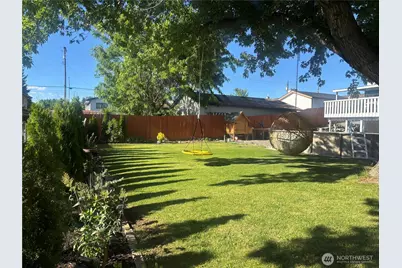 610 S 71st Avenue, Yakima, WA 98908 - Photo 8