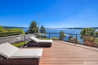 8203 NE Juanita Drive, Kirkland, WA 98033 - Photo 12