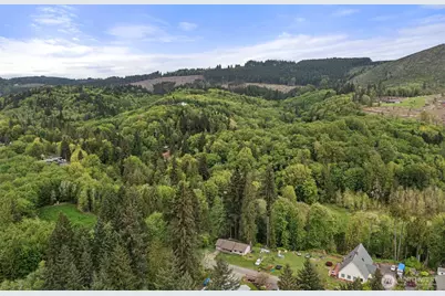 708 NE Eaton Court, Castle Rock, WA 98611 - Photo 32