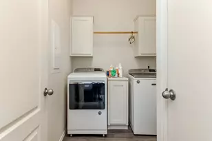 2101 S 324th, Federal Way, WA 98003 - Photo 20