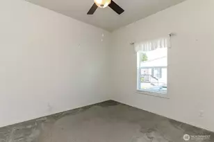 2101 S 324th, Federal Way, WA 98003 - Photo 14