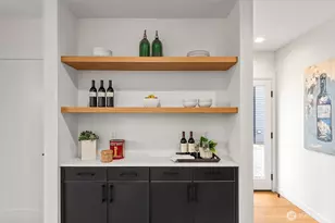 4122 Burke Ave N, Seattle, WA 98103 - Photo 10