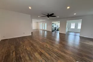 10946 NE 5 2 Rd, Moses Lake, WA 98837 - Photo 4