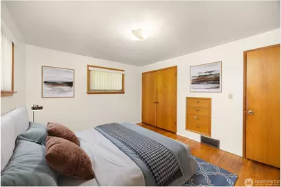 24608 Marine View Drive S, Des Moines, WA 98198 - Photo 12
