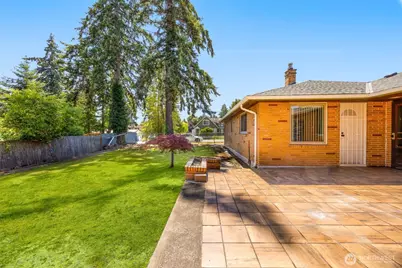 24608 Marine View Drive S, Des Moines, WA 98198 - Photo 16