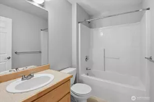 12331 NE 92nd St, Kirkland, WA 98033 - Photo 16