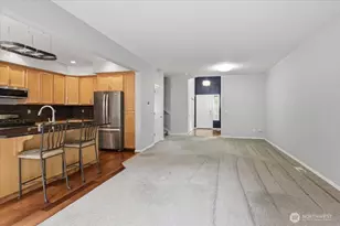 12331 NE 92nd St, Kirkland, WA 98033 - Photo 10