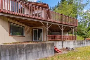 5470 E Grapeview Loop Rd, Allyn, WA 98524 - Photo 6