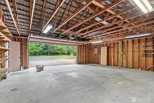 5470 E Grapeview Loop Rd, Allyn, WA 98524 - Photo 32