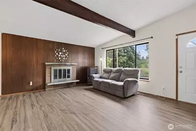 605 S 304th Street, Federal Way, WA 98003 - Photo 4