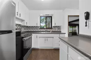 605 S 304th St, Federal Way, WA 98003 - Photo 12