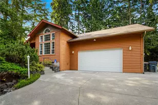 6920 47th St Ct W, University Place, WA 98466 - Photo 2
