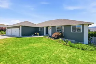 618 Clarissa Ln, East Wenatchee, WA 98802 - Photo 2