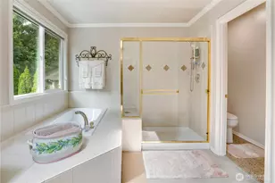 12865 SE 47th Pl, Bellevue, WA 98006 - Photo 22