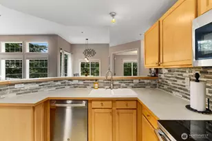 15325 SE 155th Pl, Renton, WA 98058 - Photo 12
