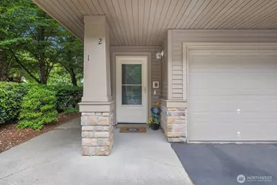 15325 SE 155th Place #V2, Renton, WA 98058 - Photo 2