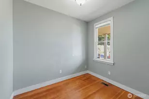 2316 N 28th St, Tacoma, WA 98403 - Photo 10
