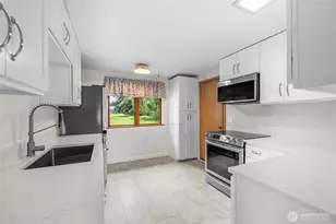 12826 228th St NE, Arlington, WA 98223 - Photo 14