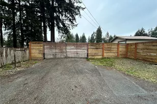 5013 80th St E, Tacoma, WA 98443 - Photo 8