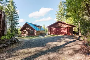 62 NE Southridge Dr, Belfair, WA 98528 - Photo 2