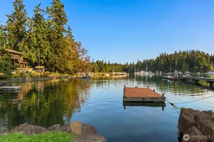 15041 Skogen Ln NE, Bainbridge Island, WA 98110 - Photo 4