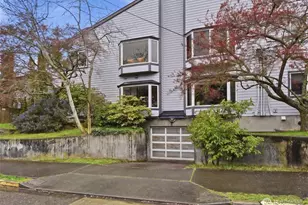 4811 Phinney Ave N, Seattle, WA 98103 - Photo 26