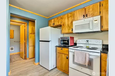 30406 H Street, Ocean Park, WA 98640 - Photo 12