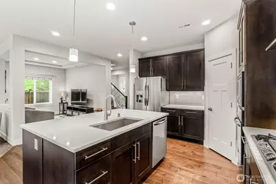 1233 198th Place SE, Bothell, WA 98012 - Photo 14