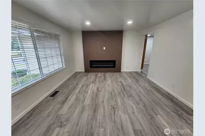 8810 NE 187th Street, Bothell, WA 98011 - Photo 16