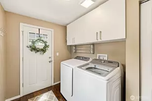 316 SW 124th St, Seattle, WA 98146 - Photo 12