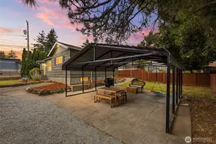 316 SW 124th St, Seattle, WA 98146 - Photo 2
