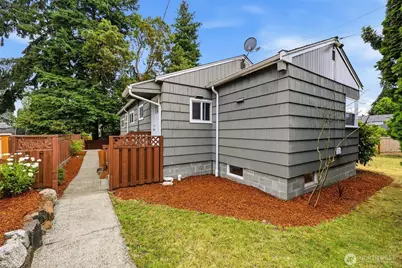 316 SW 124th Street, Seattle, WA 98146 - Photo 30