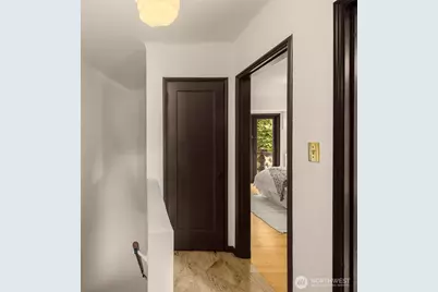 1516 E Republican Street #3, Seattle, WA 98112 - Photo 16