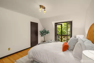 1516 E Republican Street #3, Seattle, WA 98112 - Photo 22