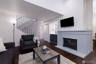 15120 Sunwood Blvd, Seattle, WA 98188 - Photo 2