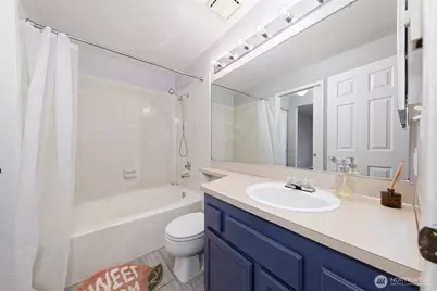 15120 Sunwood Boulevard #OO11, Seattle, WA 98188 - Photo 22
