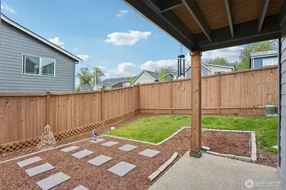 8797 68th Place NE, Marysville, WA 98270 - Photo 32