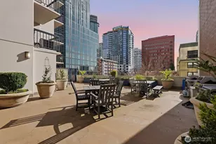 2100 3rd Ave, Seattle, WA 98121 - Photo 20
