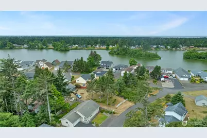 609 Blue Wing Loop SE, Ocean Shores, WA 98569 - Photo 6