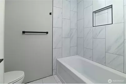 2427 Cambridge Court, Langley, WA 98260 - Photo 24