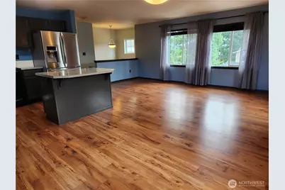 7664 NW Kildare Loop, Silverdale, WA 98383 - Photo 4