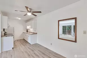 2500 81st Ave SE, Mercer Island, WA 98040 - Photo 10