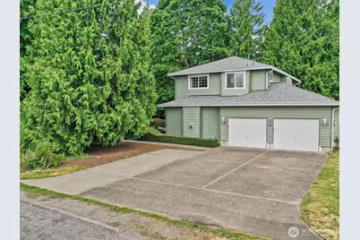 18319 Driftwood Drive E, Lake Tapps, WA 98391 - Photo 2