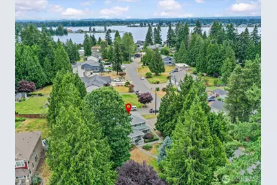 18319 Driftwood Drive E, Lake Tapps, WA 98391 - Photo 6