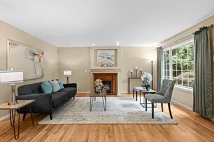 18319 Driftwood Dr E, Lake Tapps, WA 98391 - Photo 10