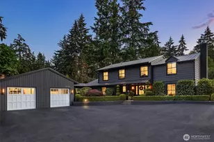 7306 Island Crest Way, Mercer Island, WA 98040 - Photo 2