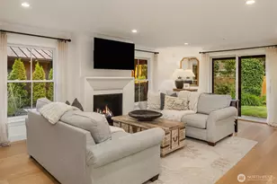 7306 Island Crest Way, Mercer Island, WA 98040 - Photo 14