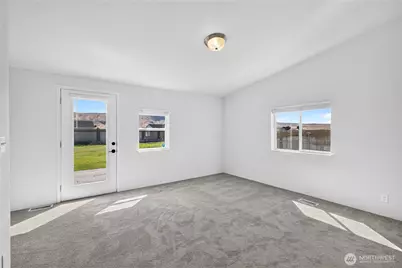 204 Davidson Boulevard SW, Mattawa, WA 99349 - Photo 12